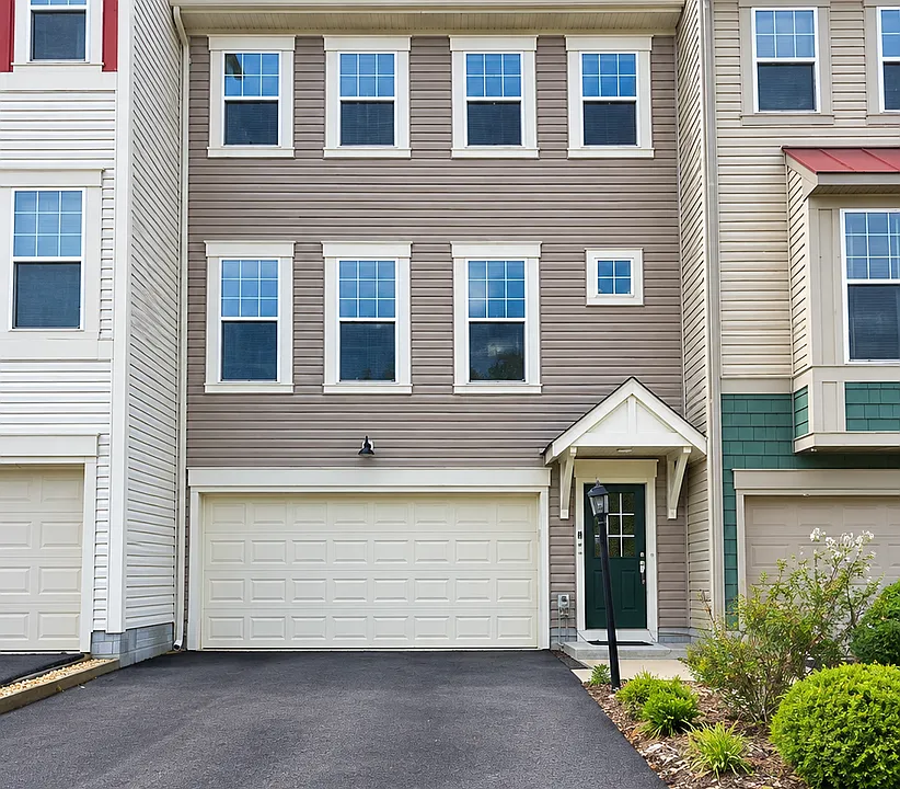 103 Argyle Ct