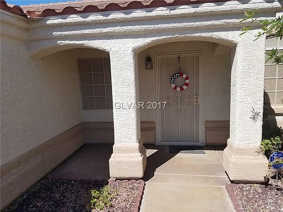 2nd image of 124 Montesol Dr