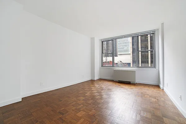 Rented by Halstead Real Estate | media 10