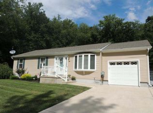 38 Sherri Way, Clementon, NJ 08021