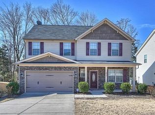 2814 Parsifal Ln, Charlotte, NC 28213