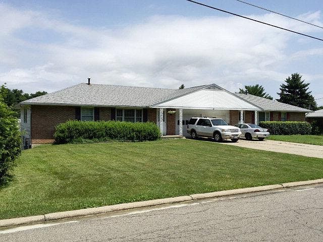 1st image of 35 Sunnyslope Dr