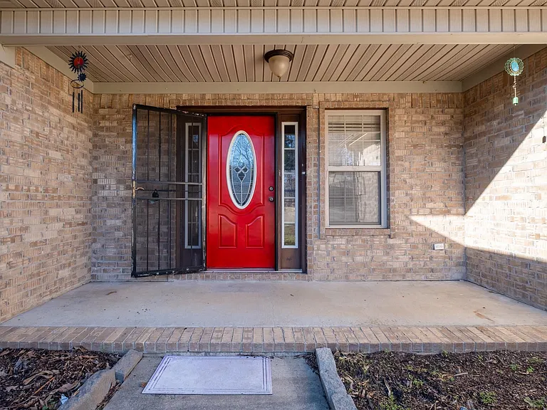 25 Courtfield Dr — Photo 4