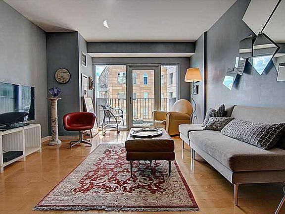 5th image of 100 Exchange St Unit 1202