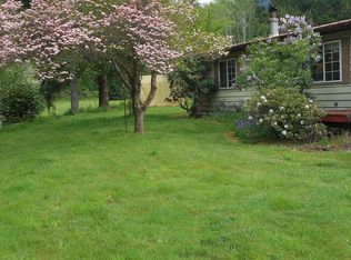 89 Leisure Ln, Siletz, OR 97380