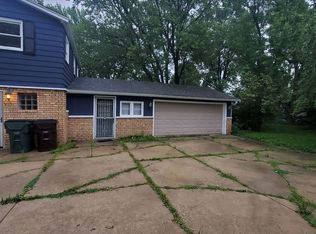 4739 Charles St, Racine, WI 53402