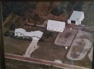 25295 24 Mile Rd, Chesterfield, MI 48051