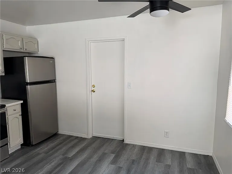 5206 Golden Ln #B — Photo 18