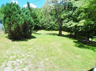 36 Sandy Davis Dr, Topton, NC 28781