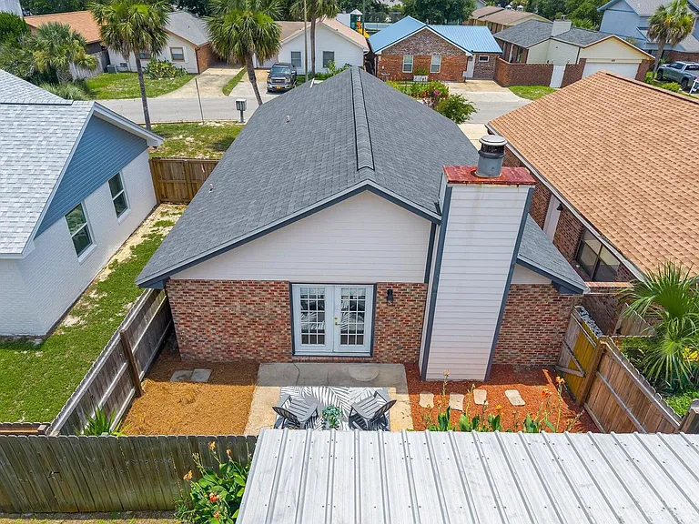 237 Indian Oaks Dr — Photo 24