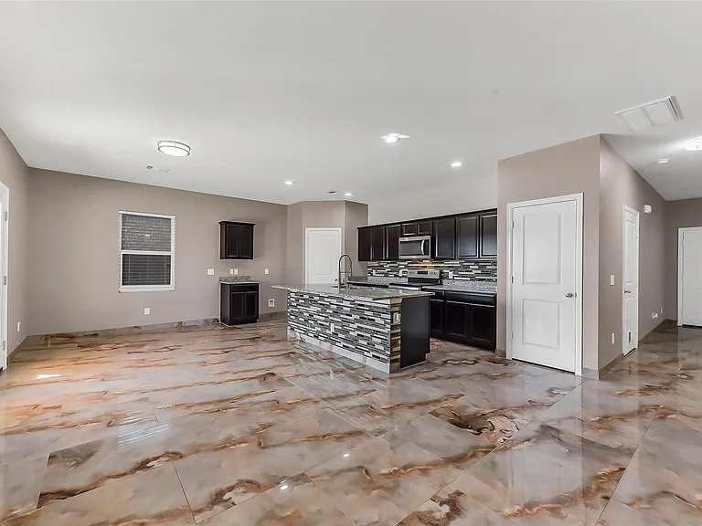 13534 Wembley Heights Dr — Photo 9