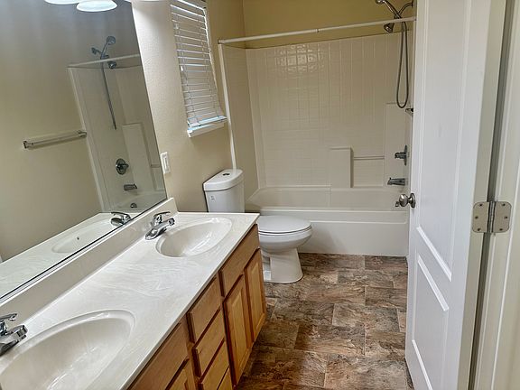 5th image of 3207 Portage Way