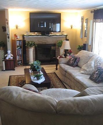 3rd image of 8267 Effie Dr