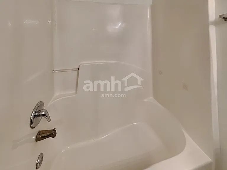 105 Hidden Creek Dr — Photo 15