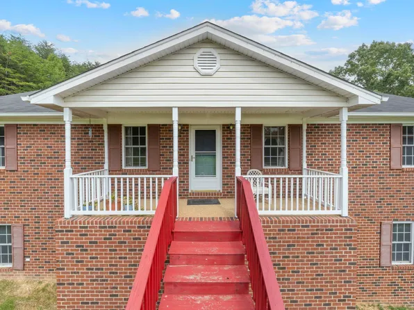 3590 Mountain Hill Rd, Palmyra, VA 22963