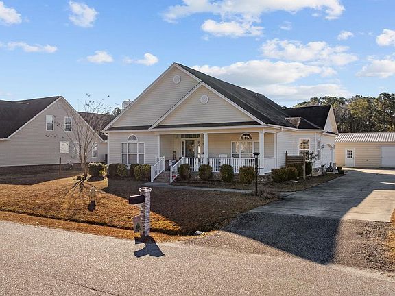 2nd image of 459 Garden Ave.