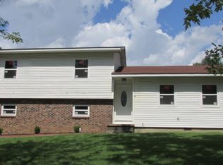 15401 Mustang Rd, Dexter, MO 63841