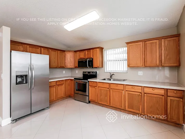 1544 NW 158th Ave — Photo 7