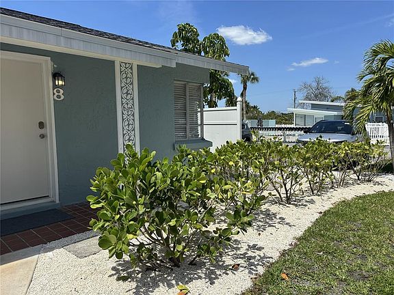 2nd image of 170 ROOSEVELT DRIVE #8