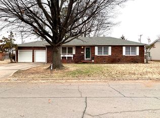 2404 E Okmulgee St, Muskogee, OK 74403