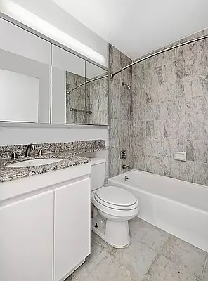 Rented by REAL New York | media 5