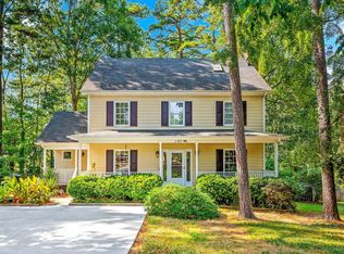 107 Ridge Hollow Ct, Cary, NC 27513