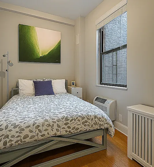 308 W 30th St #7A — Photo 6