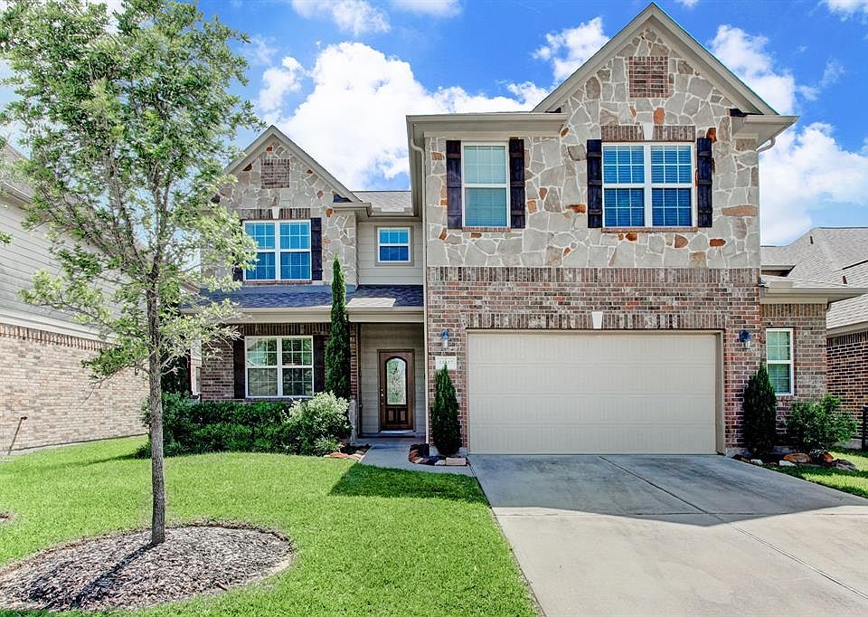 1st image of 22427 Windbourne Dr