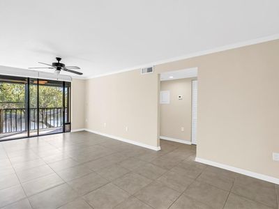 1320 Pasadena Ave S APT 203, South Pasadena, FL, 33707
