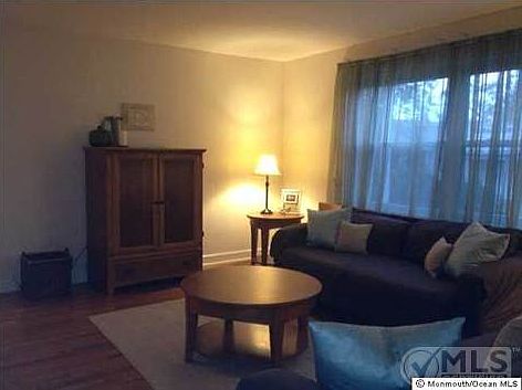 2nd image of 318 Arnold Ave