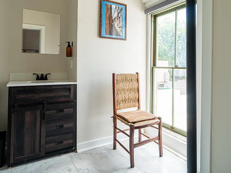 240 Washington Ave #1 — Photo 5