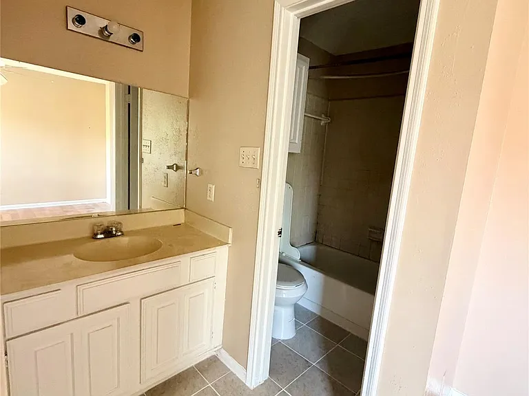 12400 Brookglade Cir #43 — Photo 13