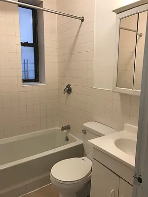 Rented by WIRE International Realty | media 8