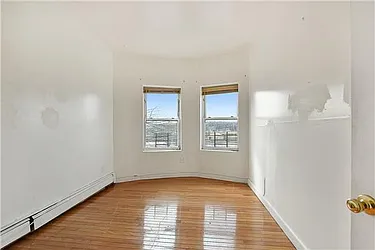 Sold by Exclusive Properties Sotheby's International Realty