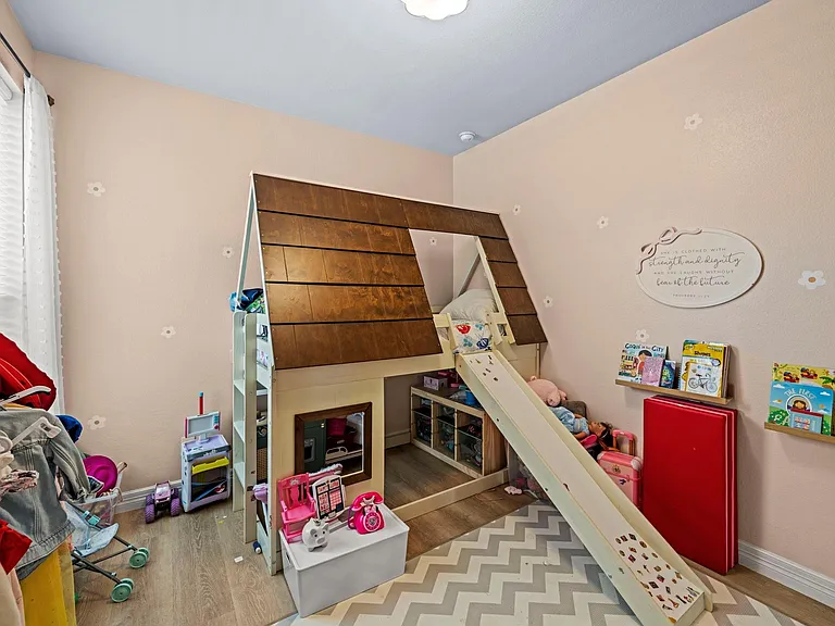 534 Cedar Harbor Ct — Photo 28