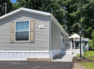 9 South Rd #92, Southington, CT 06489