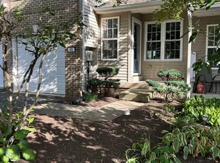 69 Walker Rd, Royersford, PA 19468