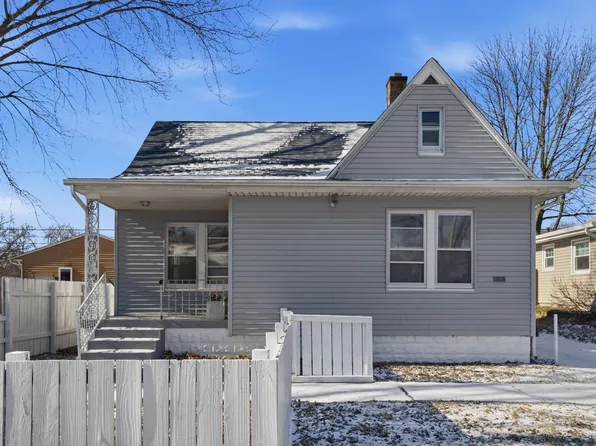 2350 38th St, Rock Island, IL 61201