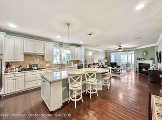 40 Addlestone Ln, Manchester, NJ 08759