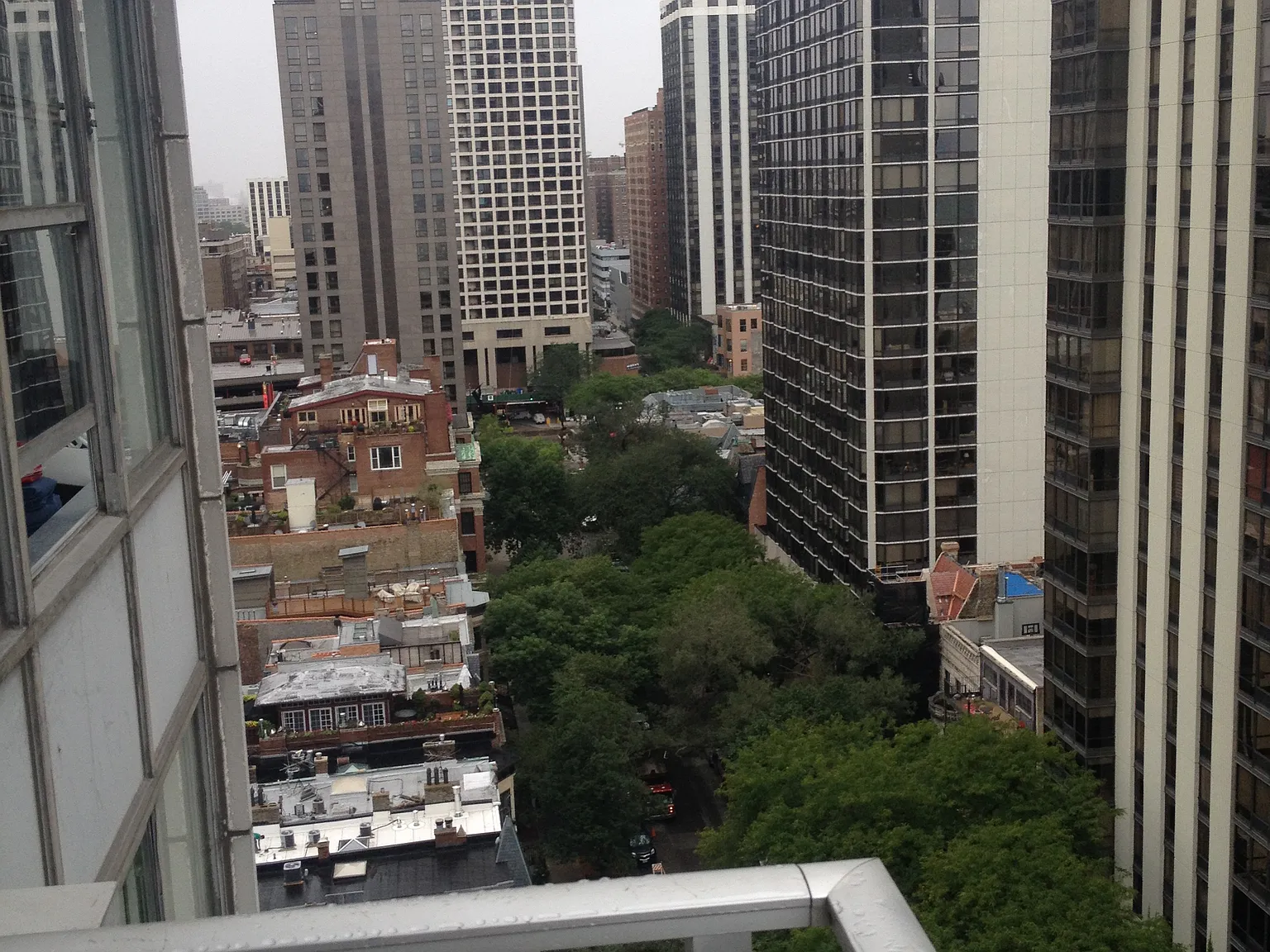 2 bed, 1400 sqft, $1,700 — Photo 4