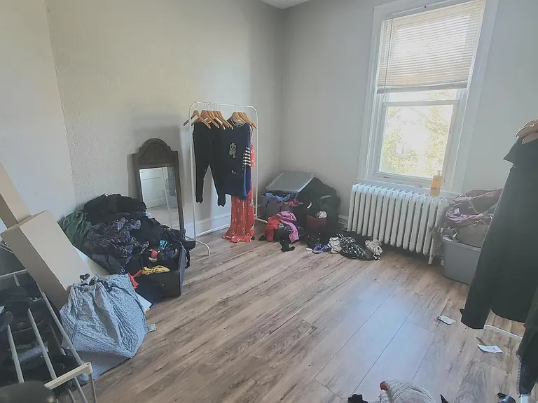 4960 Chestnut St #2 — Photo 10