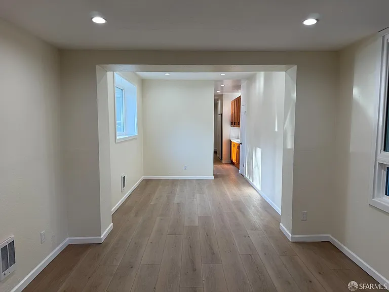 258 Dorland St #7 — Photo 7