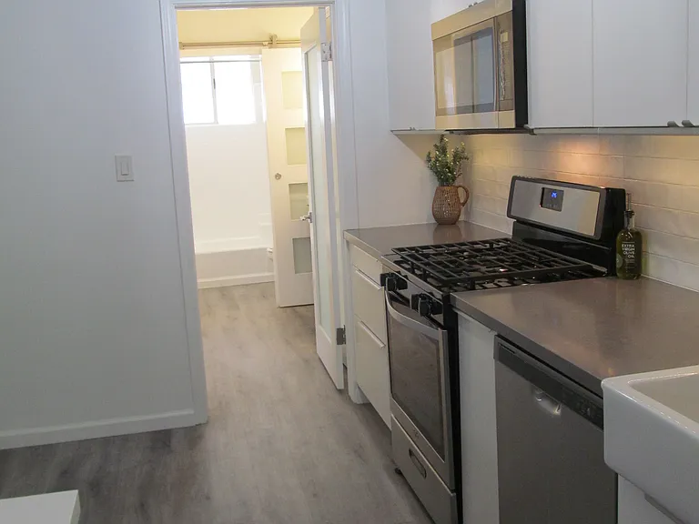 55 Navy Street — Photo 11