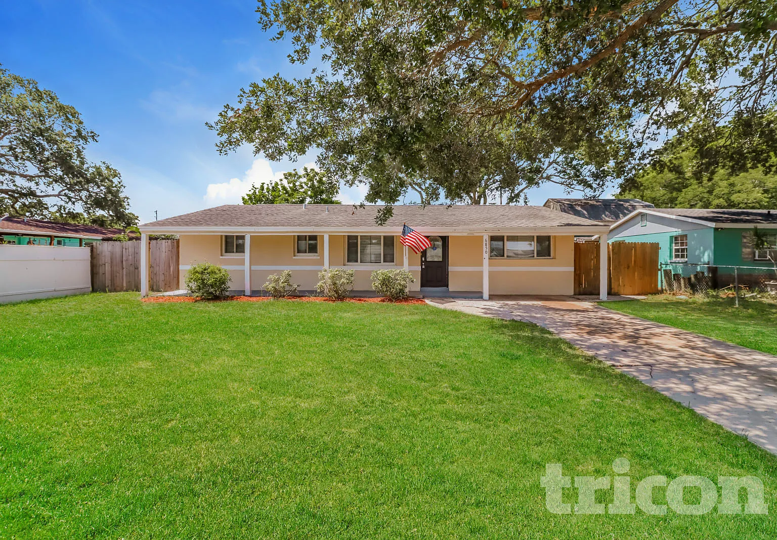 6850 83rd Avenue N Pinellas Park FL — Photo 1