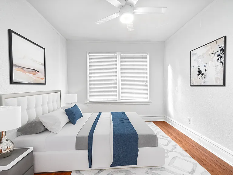 Clewis by Innovo Living Hyde Park — Photo 6