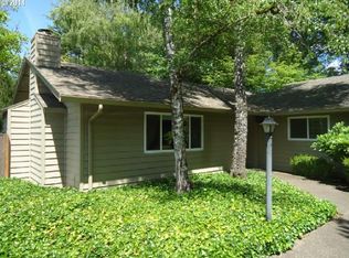 11347 SW Springwood Dr, Tigard, OR 97223