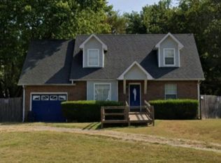 221 Jim Thorpe Dr, Clarksville, TN 37042
