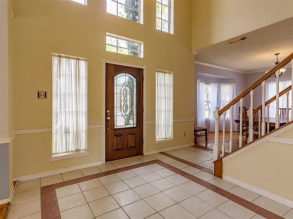 5th image of 1404 Piney Woods Dr