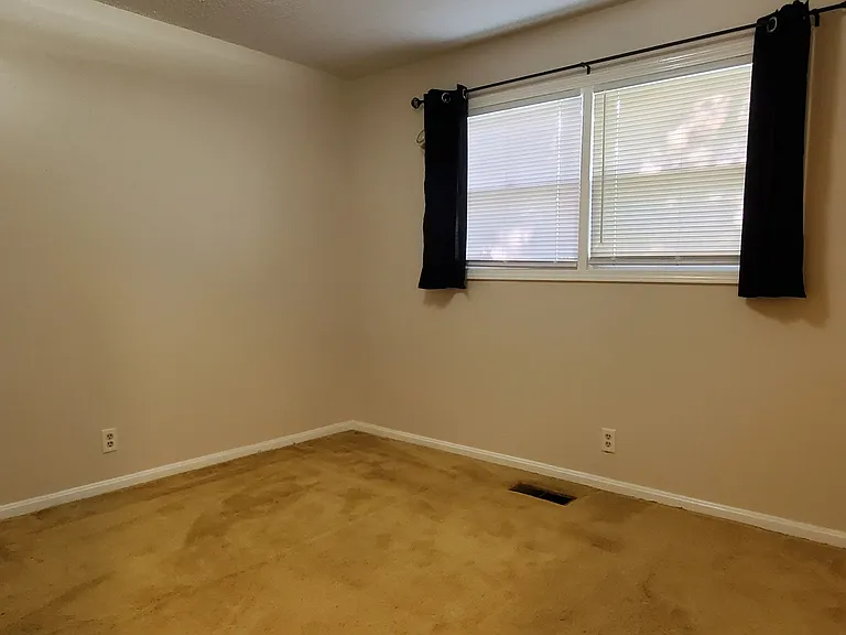 1709 Oak Hill Dr — Photo 21