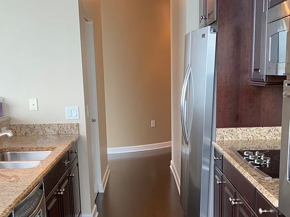 5th image of 1235 S Prairie Ave APT 3001